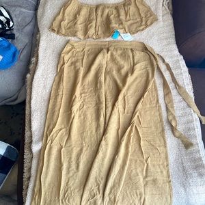 Cupshe two piece women’s linen beach set, size Large